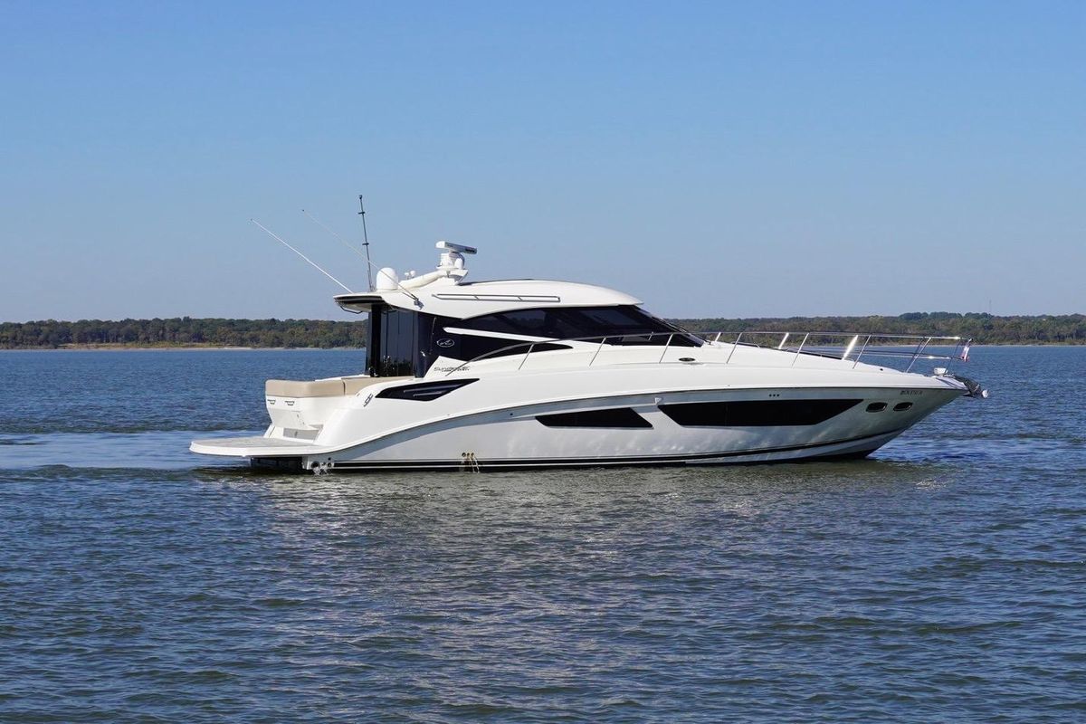 2015 Sea Ray 47 
