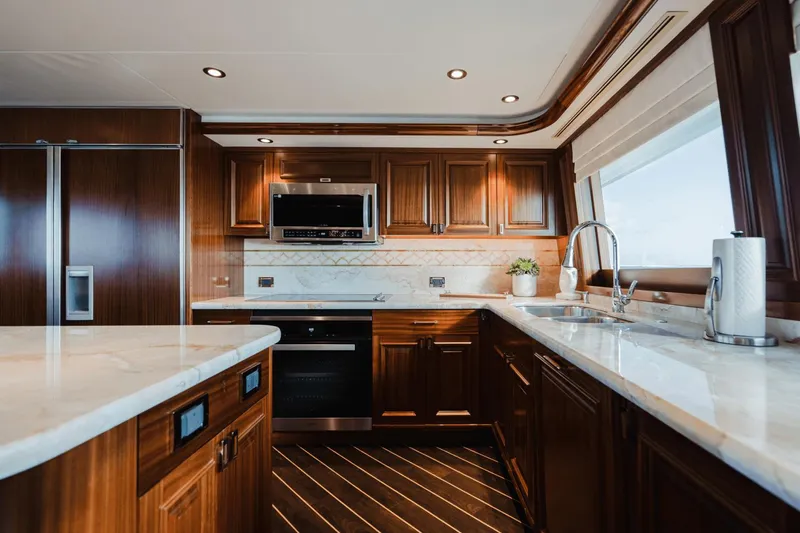 Seaquinn Yacht Photos Pics 