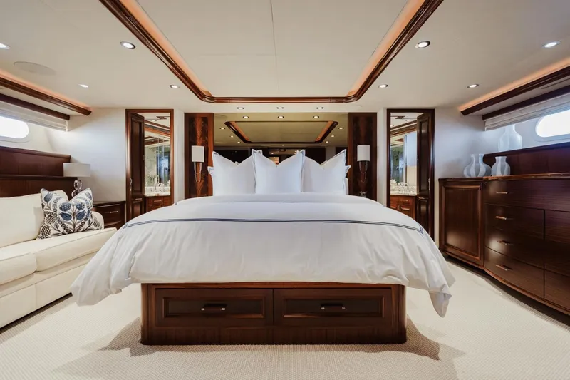 Seaquinn Yacht Photos Pics 