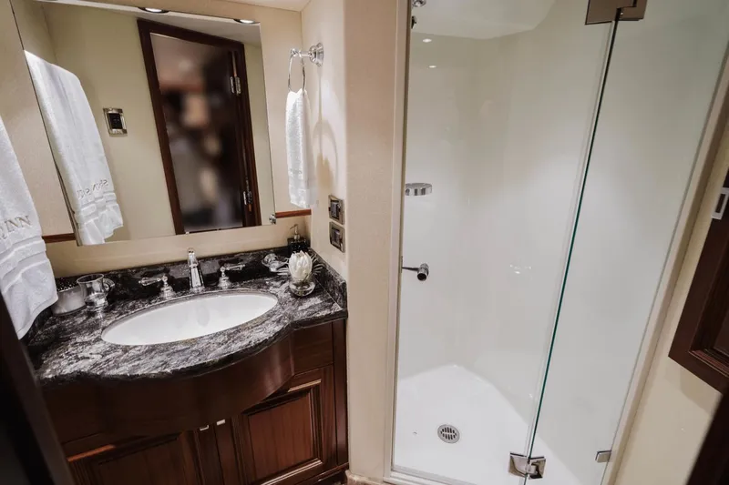 Seaquinn Yacht Photos Pics 