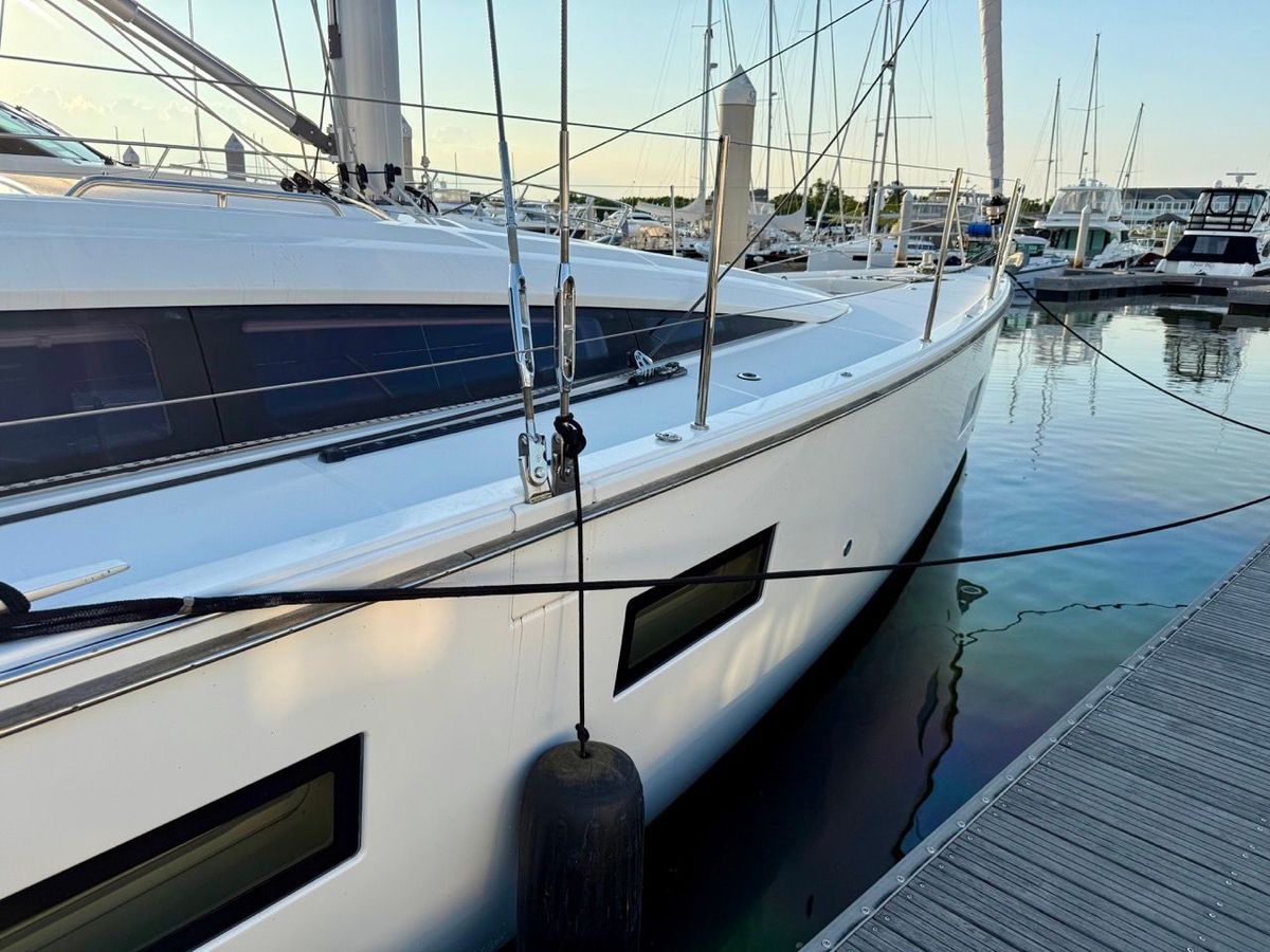 2017 Jeanneau 54 