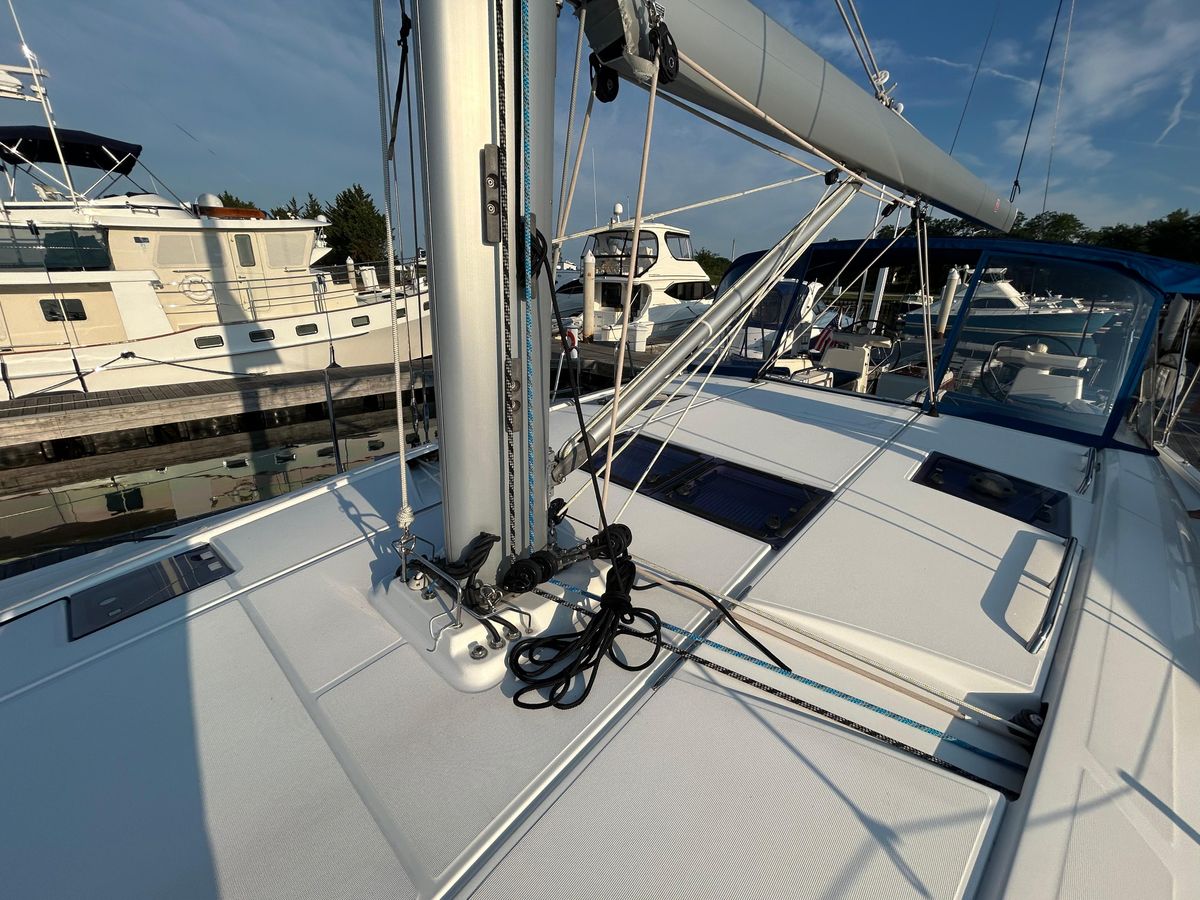 2017 Jeanneau 54 