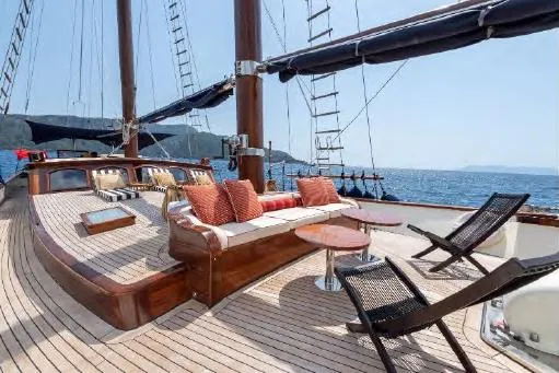  Yacht Photos Pics Luxurious deck of 1993 Custom Sailing Yacht Ocean Pure with seating and ocean view.