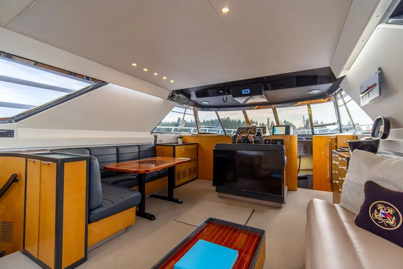 Bravissimo Yacht Photos Pics Salon