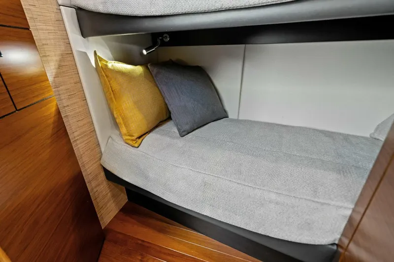 Eclipse Yacht Photos Pics 2016 Tiara Yachts 50 Flybridge - Stateroom