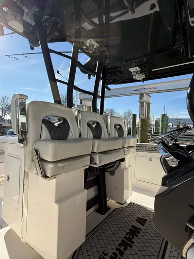 Joker's Jewel Yacht Photos Pics 