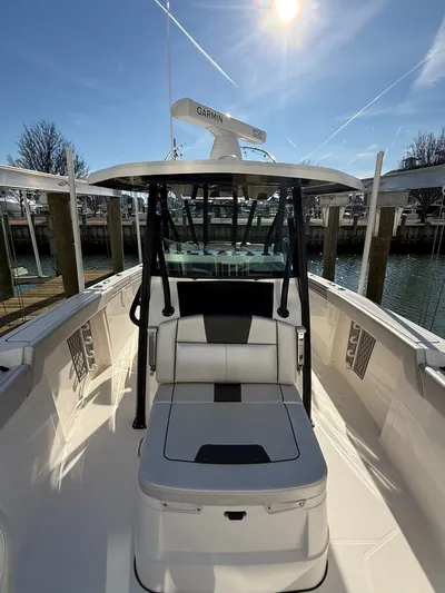 Joker's Jewel Yacht Photos Pics 