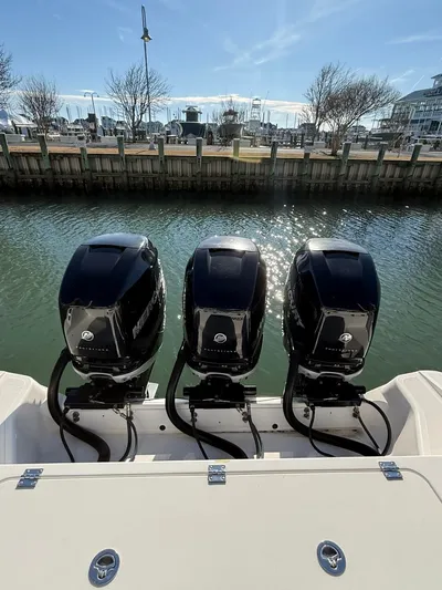 Joker's Jewel Yacht Photos Pics 