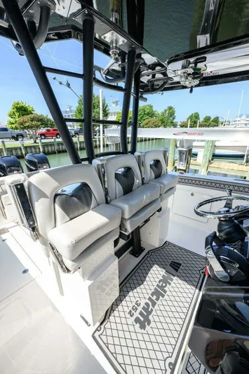 Joker's Jewel Yacht Photos Pics 