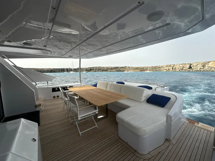 Altvs Yacht Photos Pics Luxury yacht deck with seating and dining area, PerMare Amer F100, 2020 model.