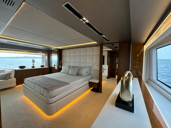 Altvs Yacht Photos Pics Luxurious bedroom interior of 2020 PerMare Amer F100 yacht with ocean view.