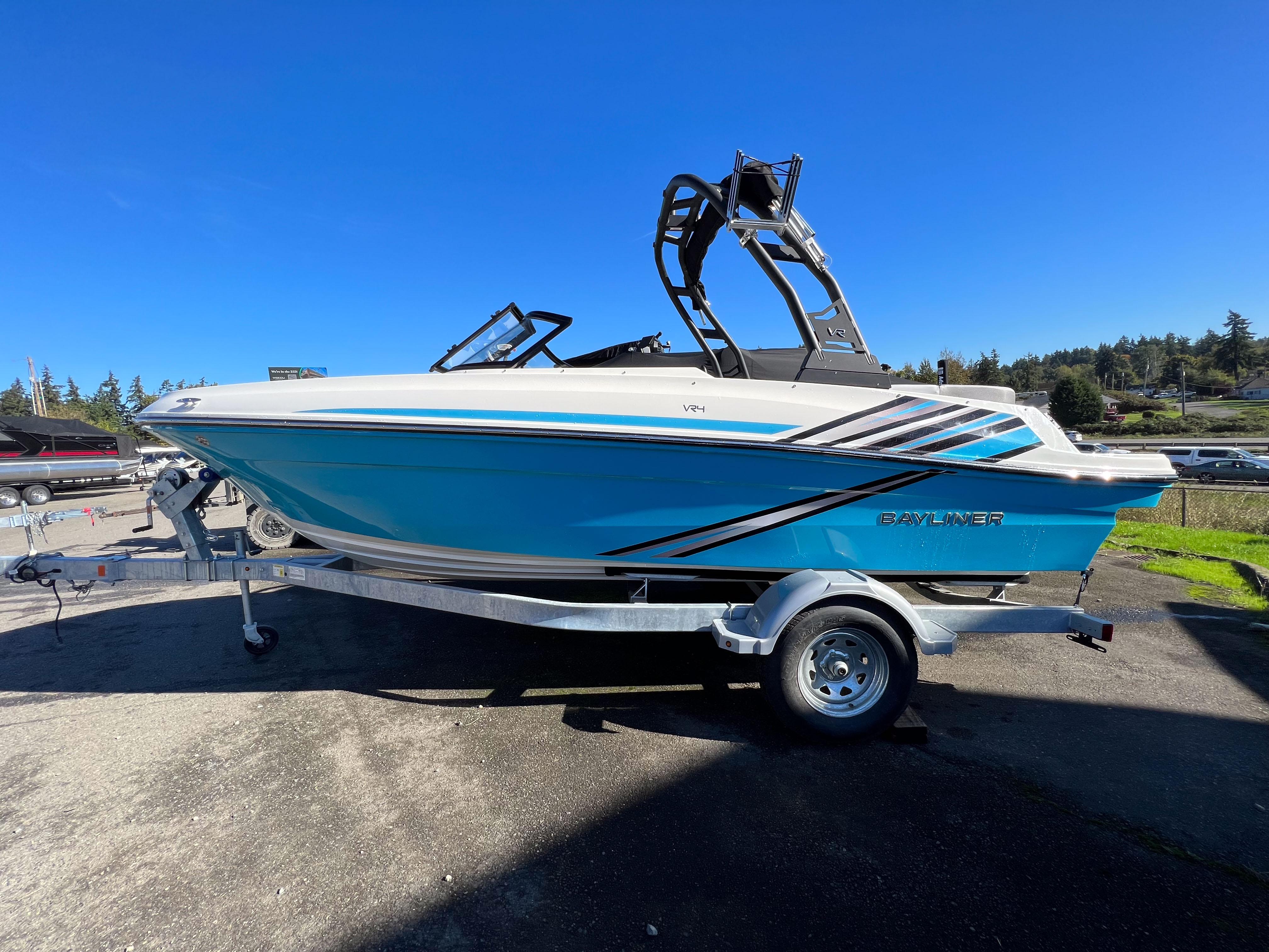 2024 Bayliner VR4 Bowrider I/O Bowrider For Sale - YachtWorld