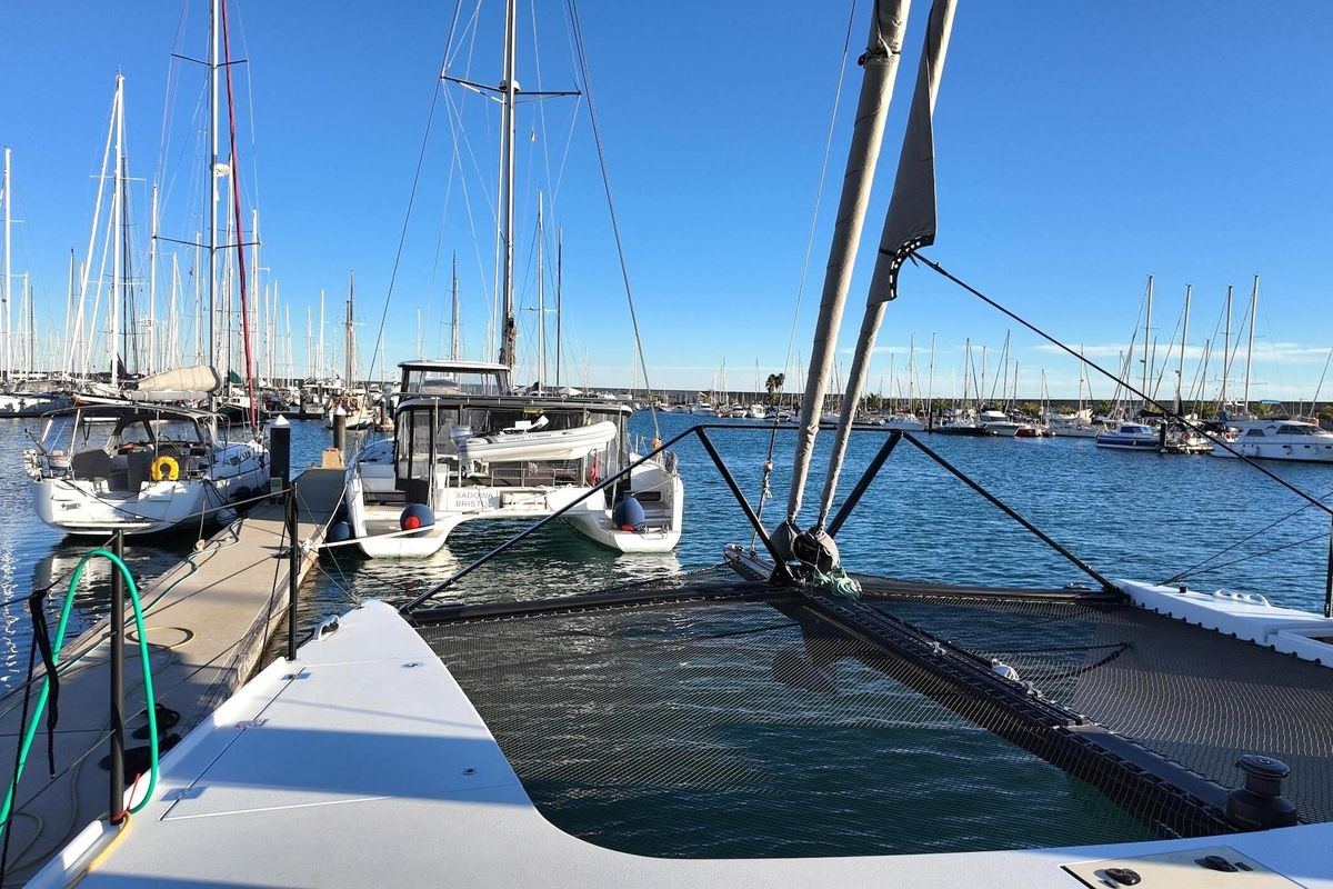 2022 HH Catamarans 54 