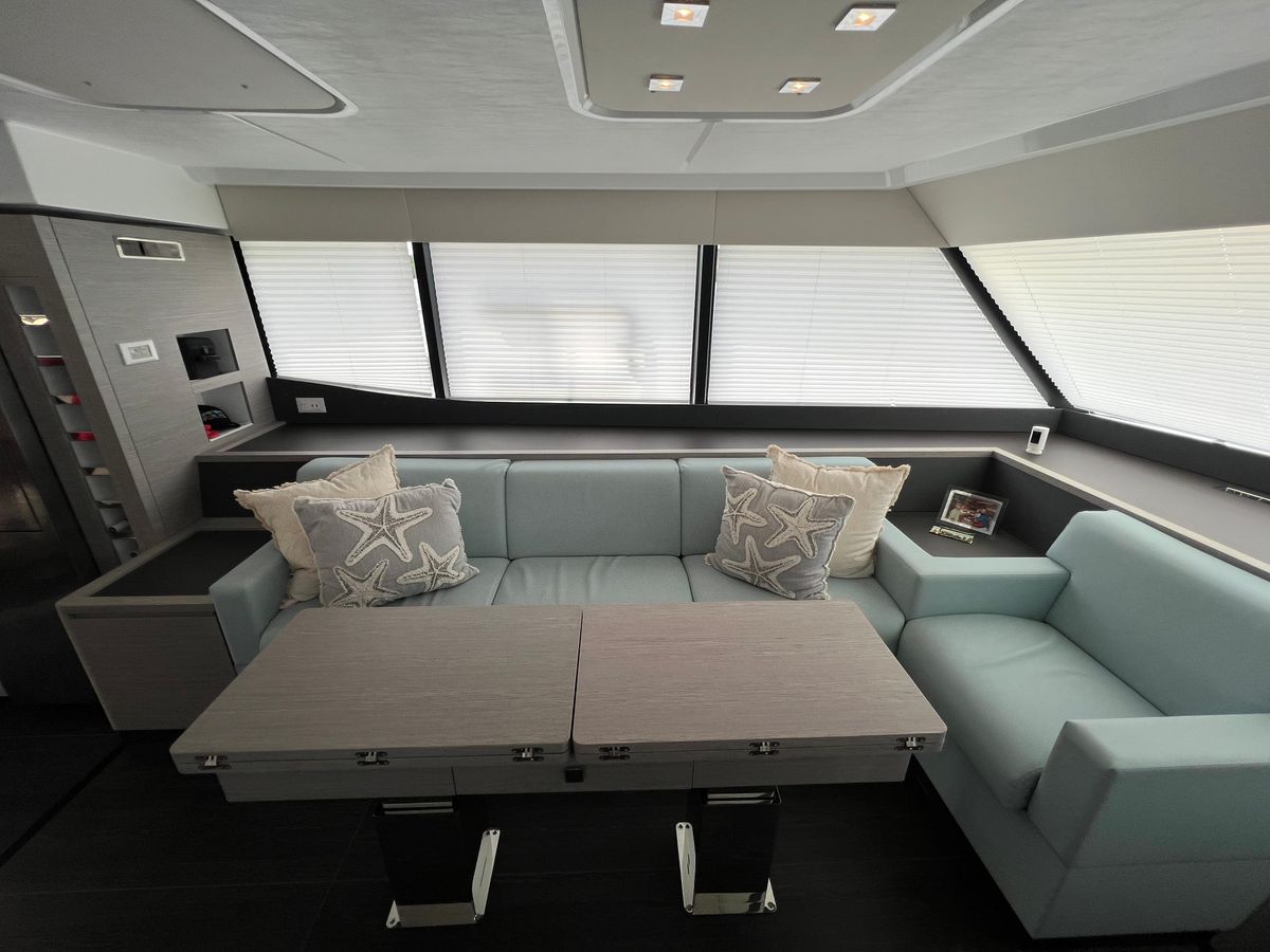 2024 Fountaine Pajot 44 