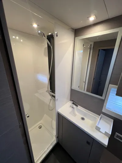 Freedom Yacht Photos Pics 