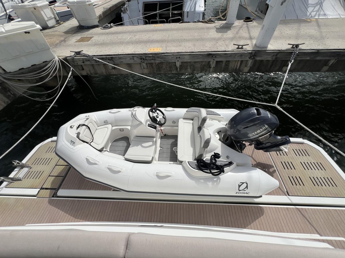2024 Fountaine Pajot 44 