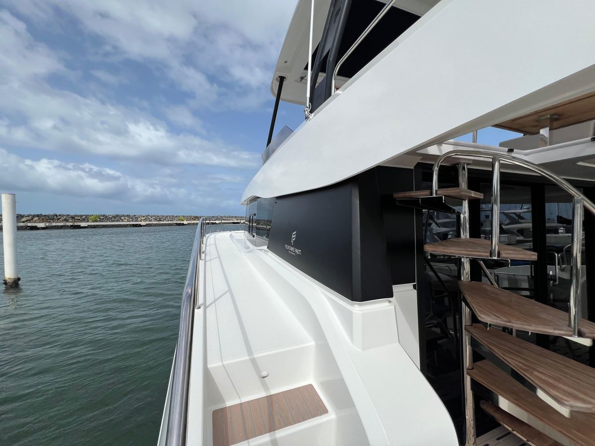 2024 Fountaine Pajot 44 