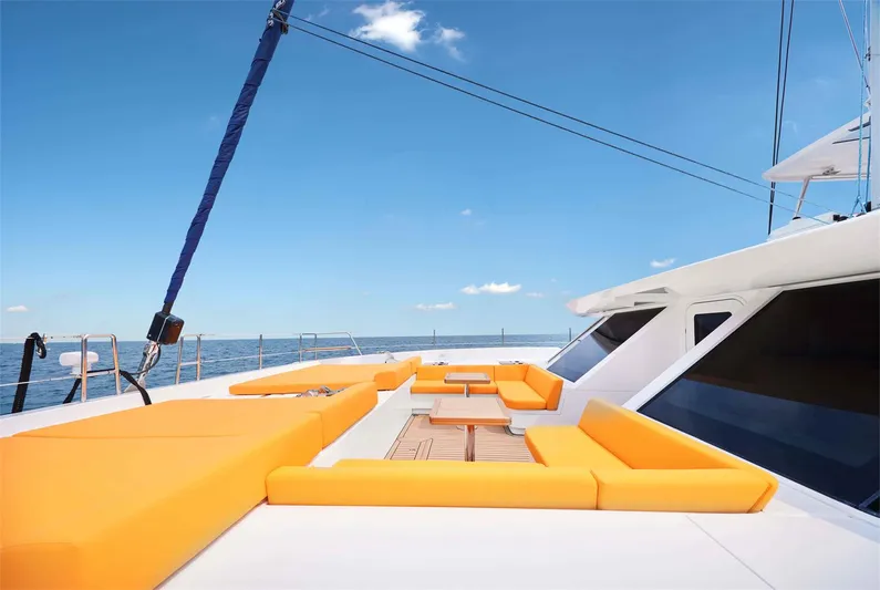  Yacht Photos Pics Manufacturer Provided Image