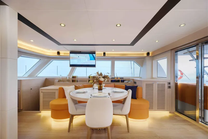  Yacht Photos Pics Manufacturer Provided Image