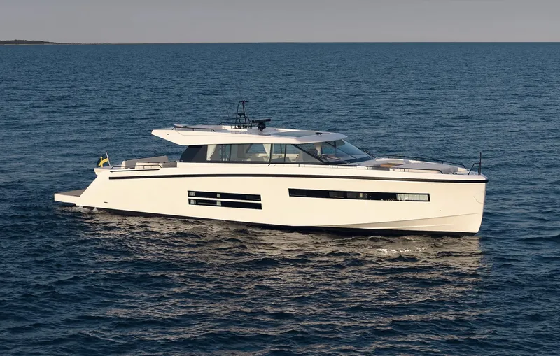  Yacht Photos Pics 2026 Delta Powerboats 72 yacht cruising on open sea.