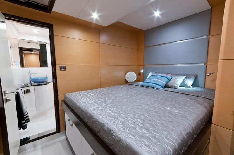 2012 Sunreef 71 