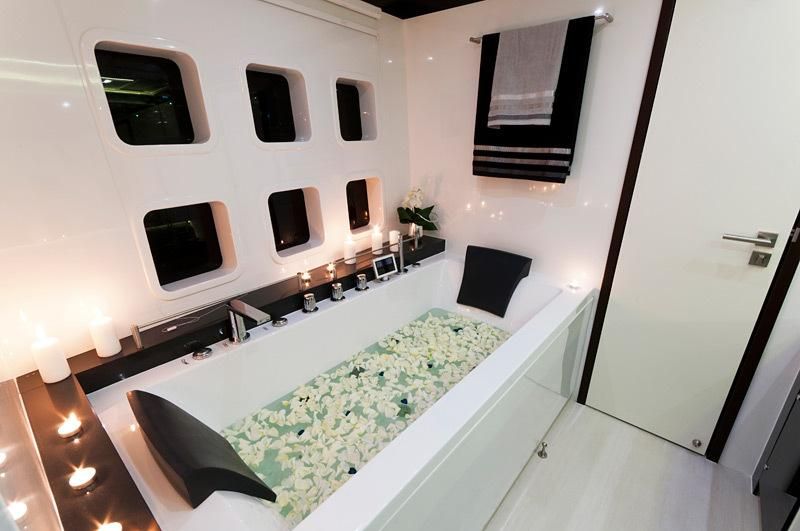 2012 Sunreef 71 