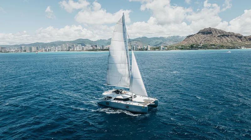 Mulan Yacht Photos Pics 