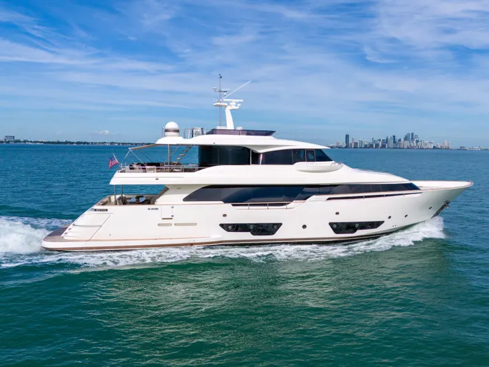 D'vinci Yacht Photos Pics 