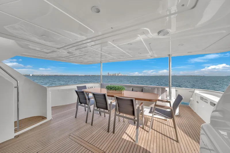 D'vinci Yacht Photos Pics Spacious deck of 2015 Custom Line Navetta 28 yacht with ocean view.