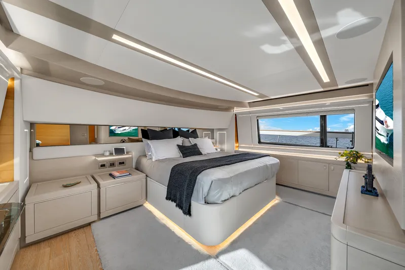 D'vinci Yacht Photos Pics Luxurious bedroom interior of 2015 Custom Line Navetta 28 yacht with ocean view.