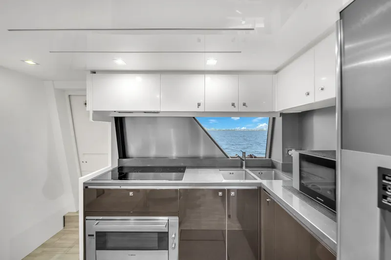 D'vinci Yacht Photos Pics 