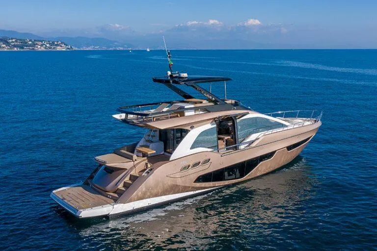 Cartouche Yacht Photos Pics SESSA F68 FLYBRIDGE PROFILE