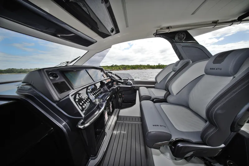  Yacht Photos Pics Interior of 2023 Galeon 400 XL yacht with modern dashboard and luxurious seating.