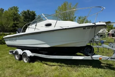 Boston Whaler 205 Eastport