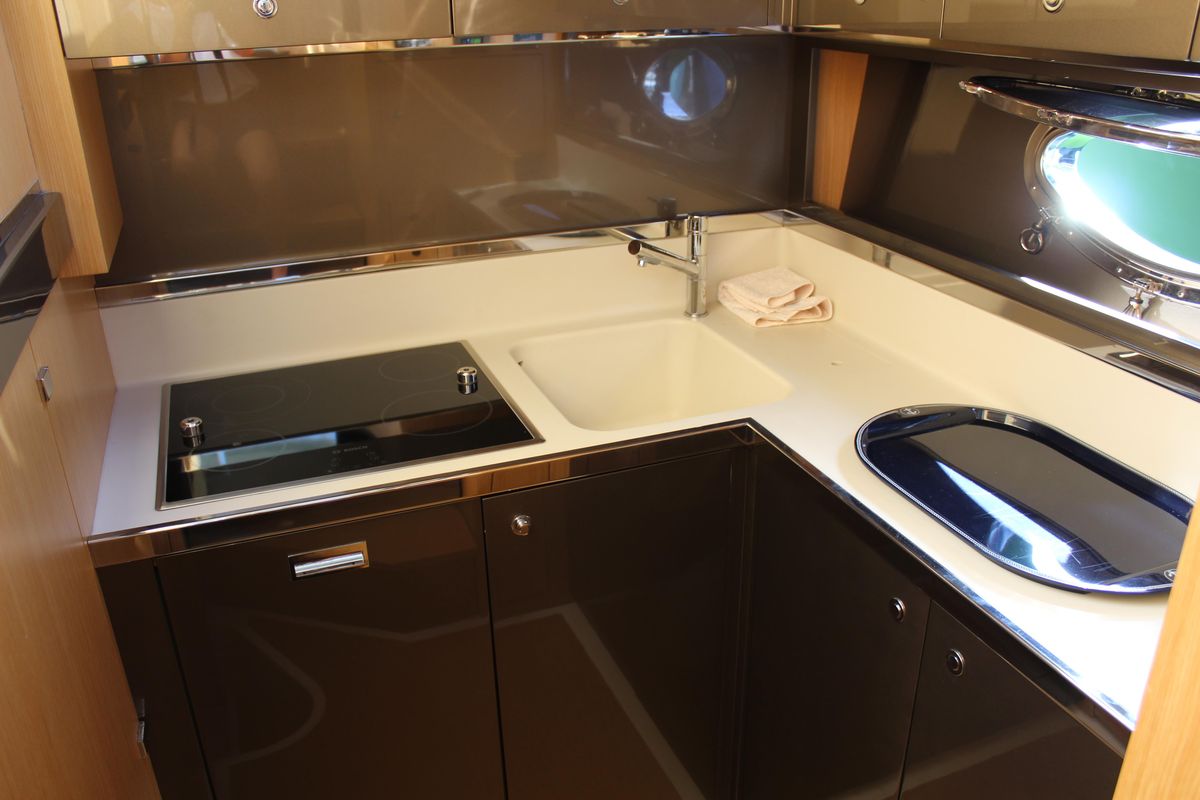 2009 Riva 55 