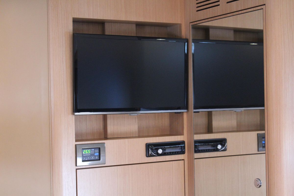 2009 Riva 55 