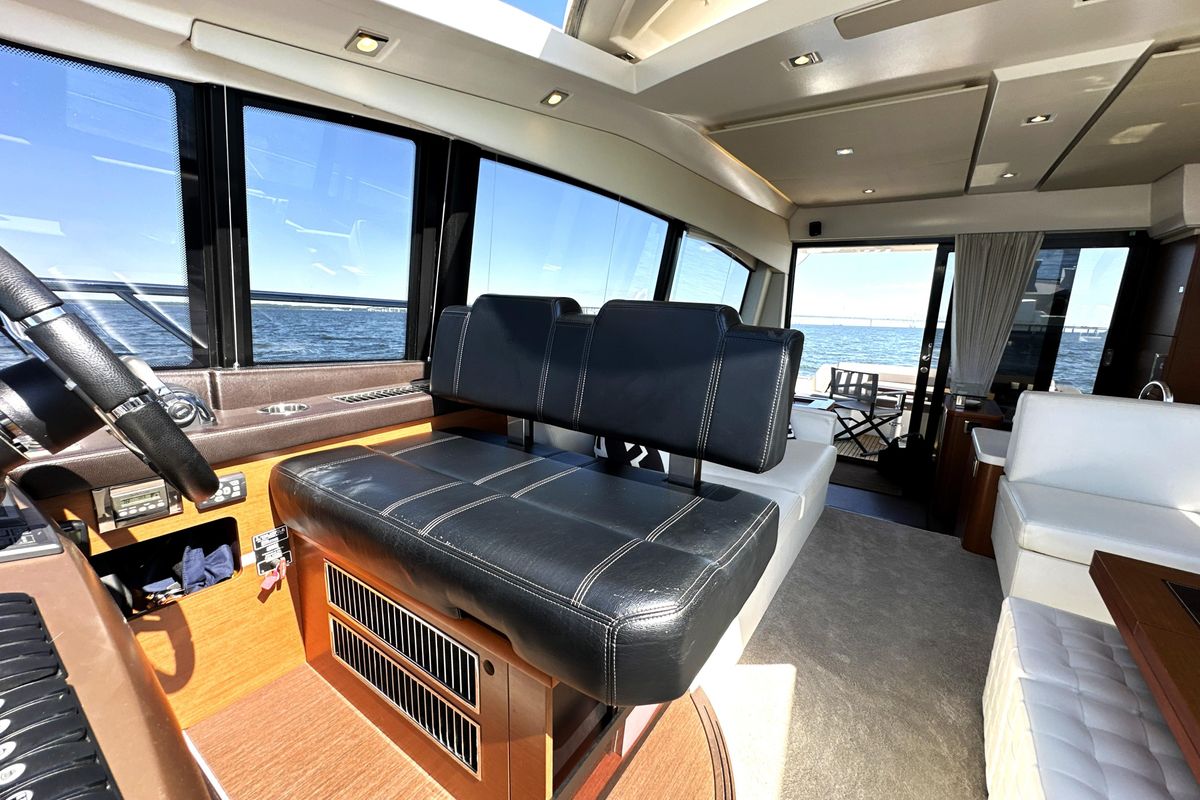2016 Prestige 50 