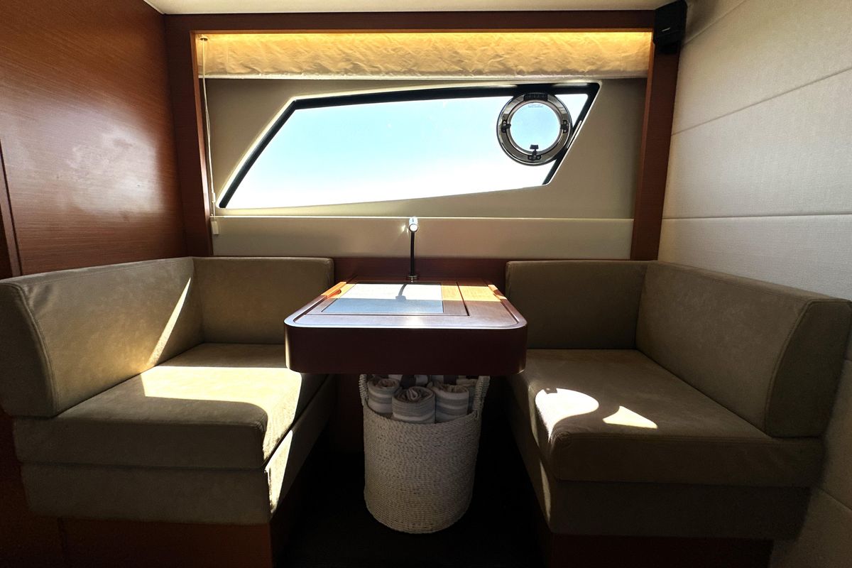 2016 Prestige 50 