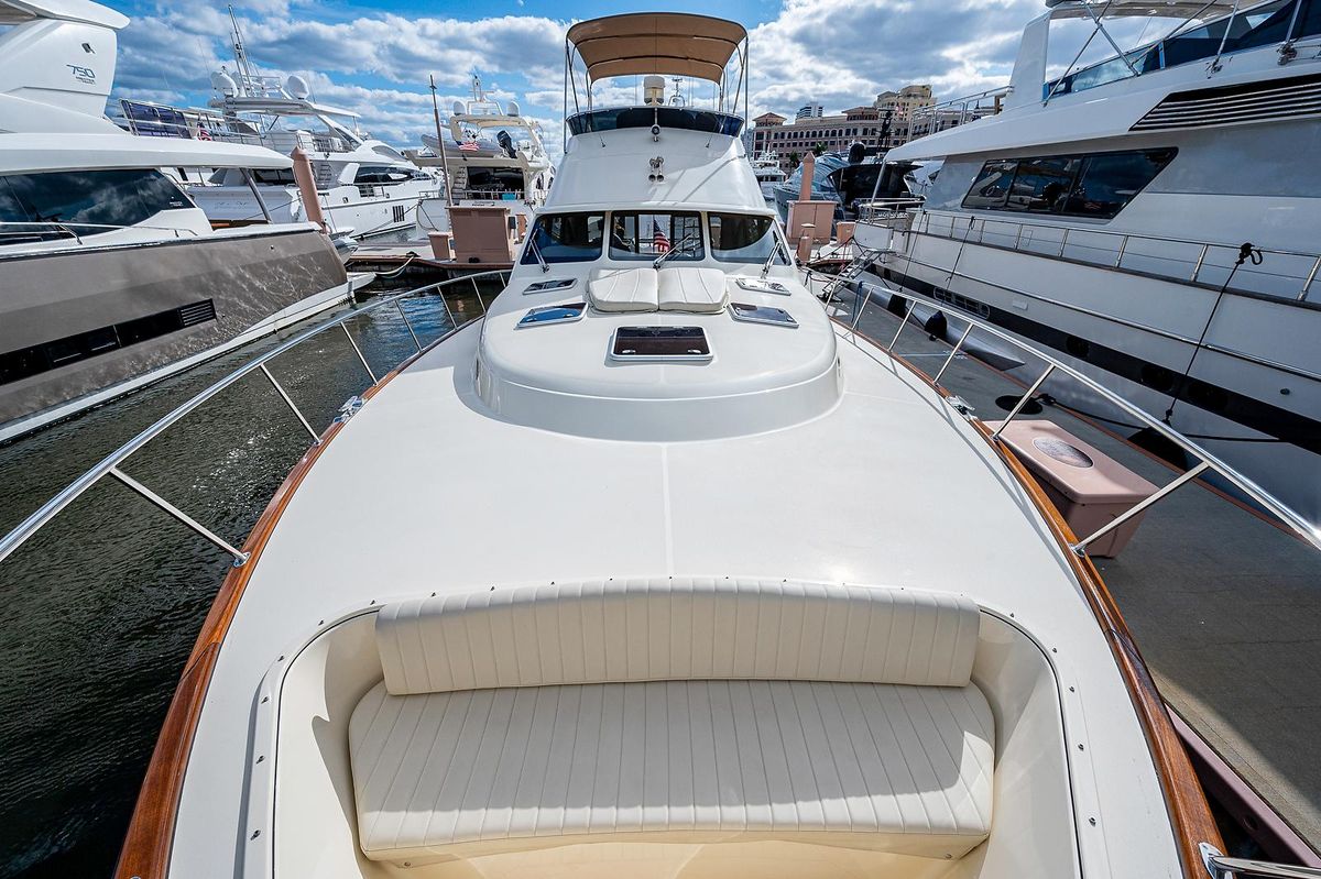 2019 Palm Beach Motor Yachts 55 