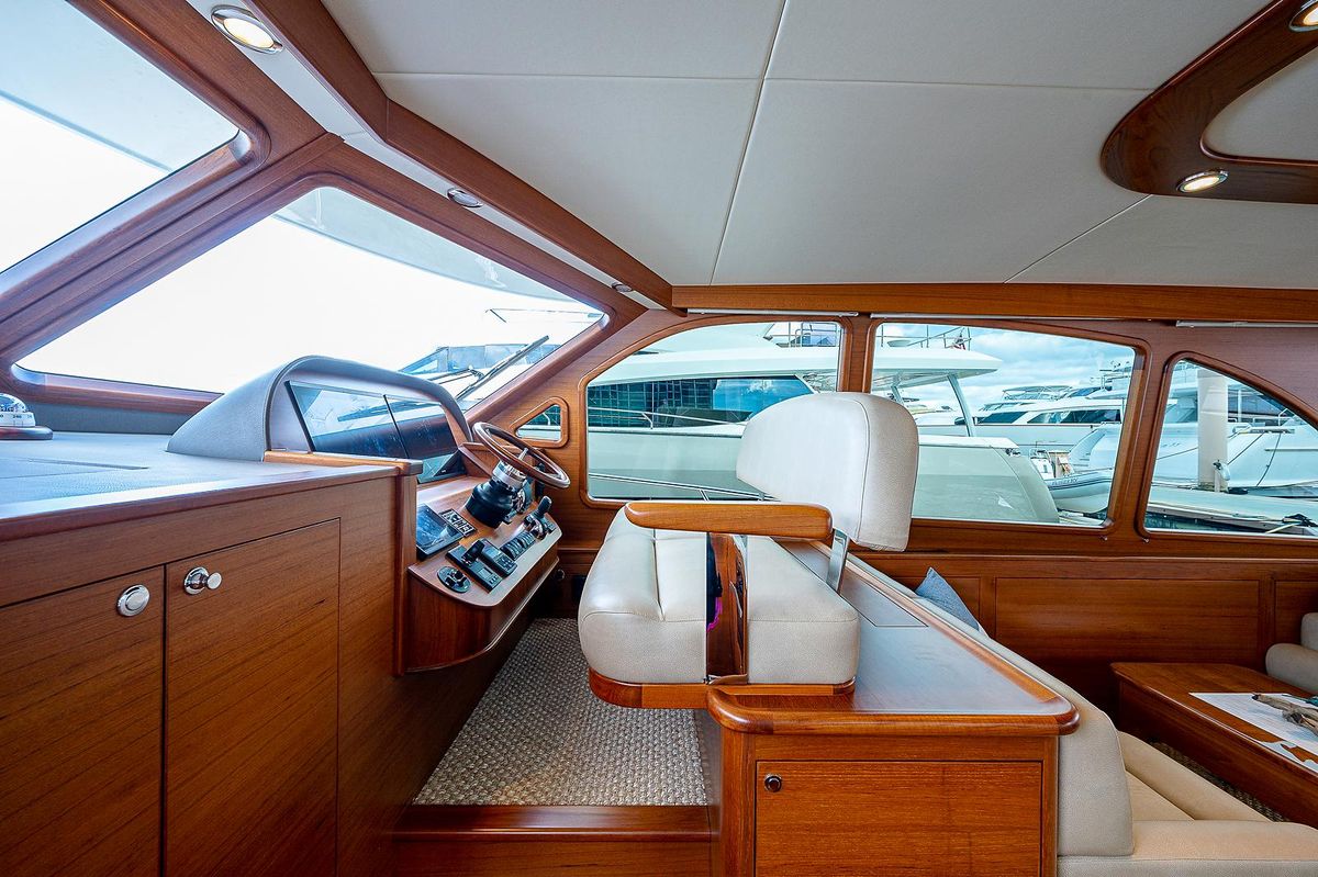2019 Palm Beach Motor Yachts 55 