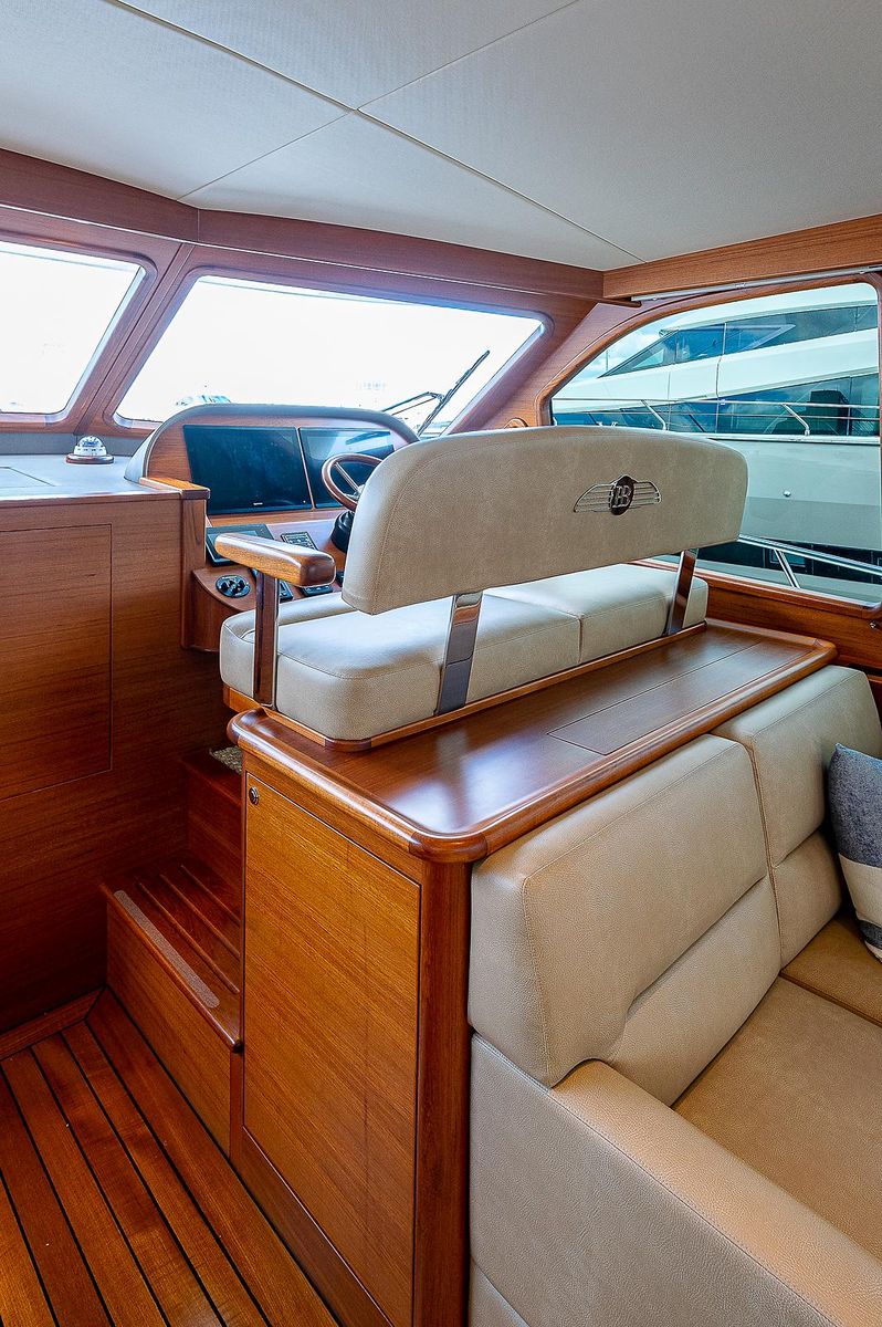2019 Palm Beach Motor Yachts 55 