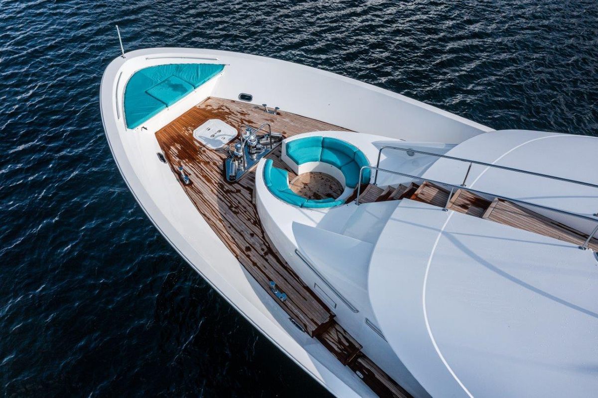 2002 Westport 130 