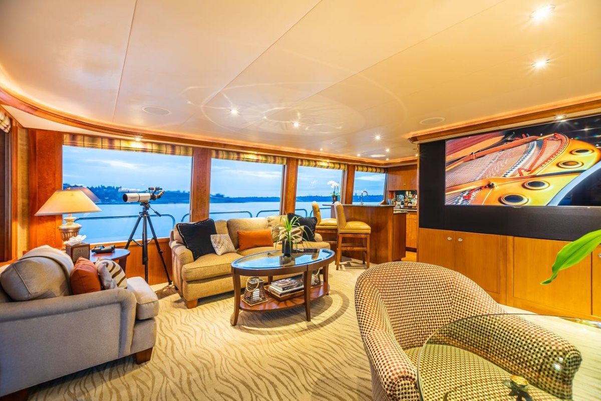 2002 Westport 130 