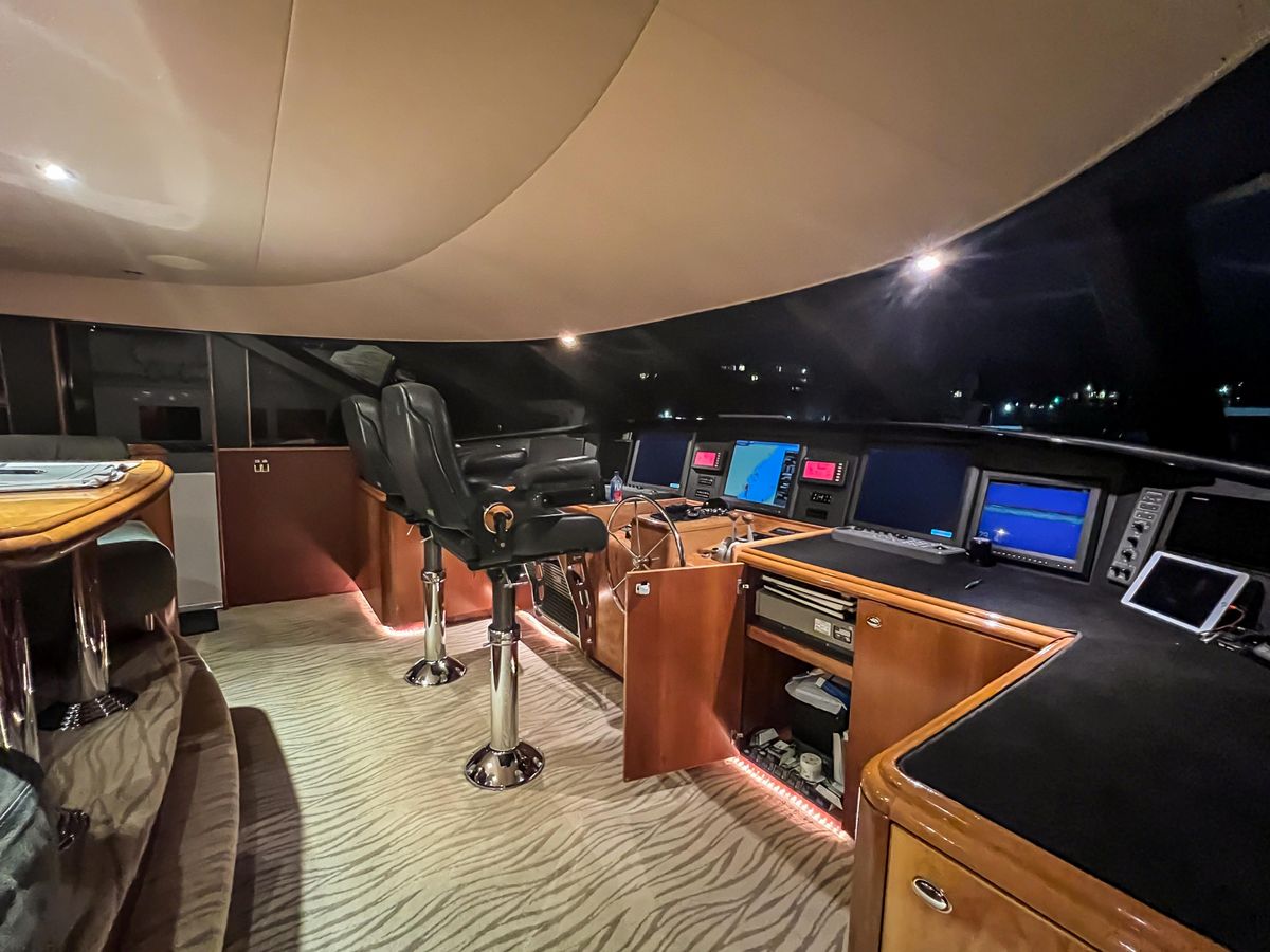 2002 Westport 130 