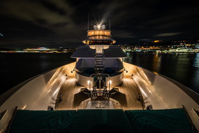 Yacht