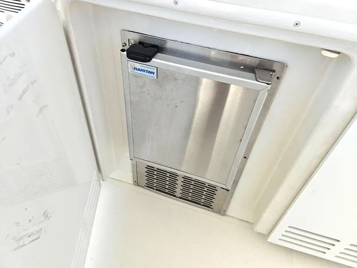  Yacht Photos Pics Stainless steel Raritan ice maker on 2004 Carver 560 Voyager PH yacht.