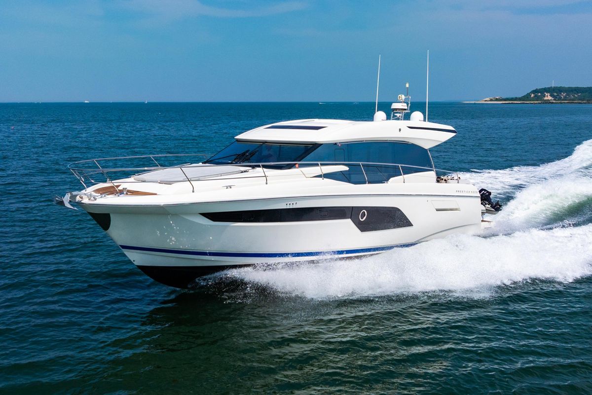 2019 Prestige 52 