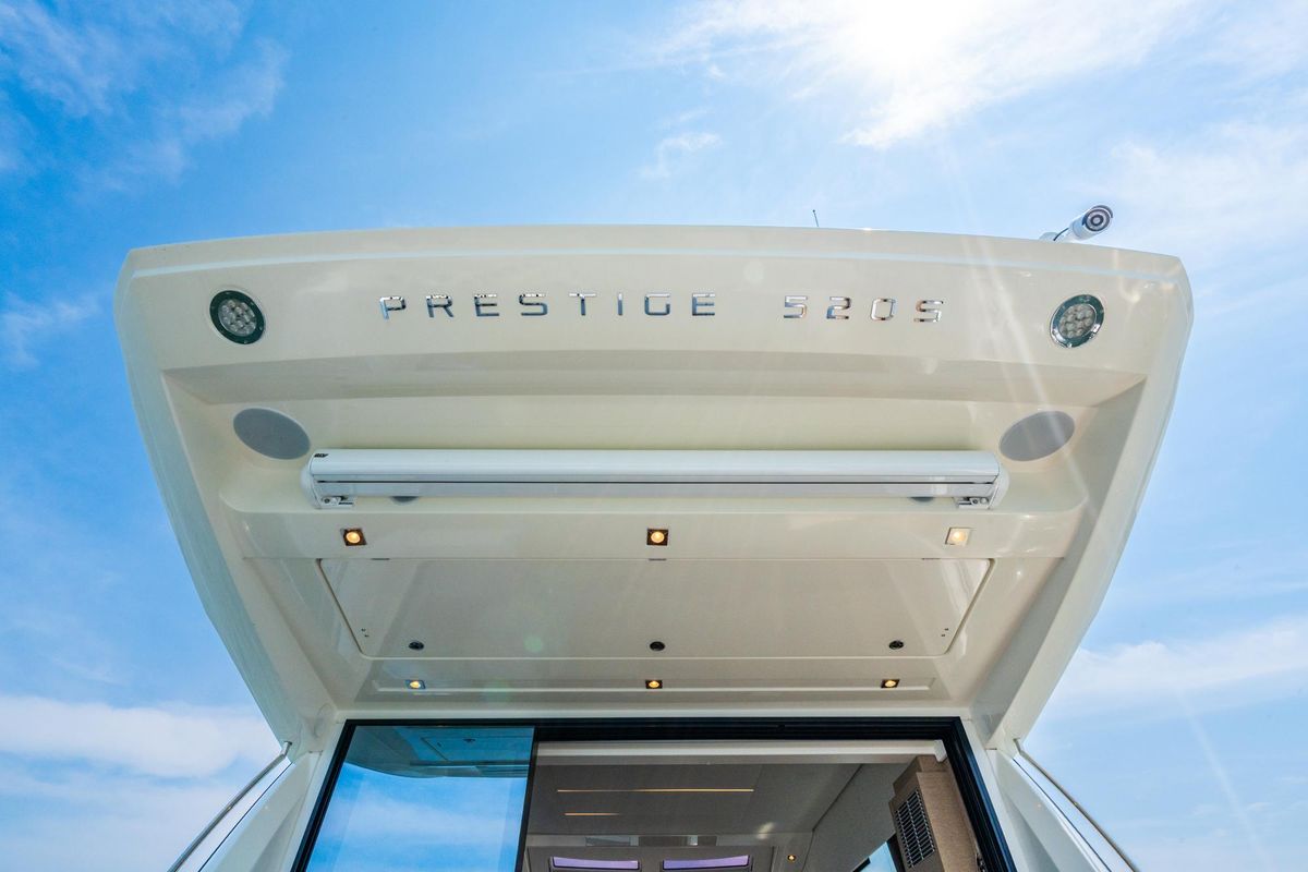 2019 Prestige 52 