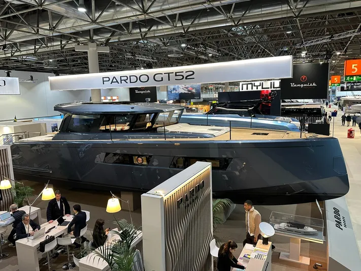 Gt52-156 Yacht Photos Pics 