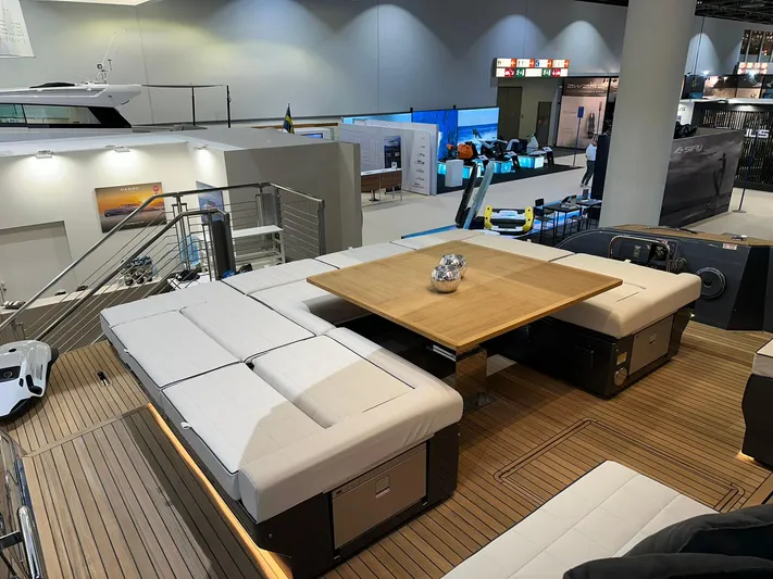 Gt52-156 Yacht Photos Pics 